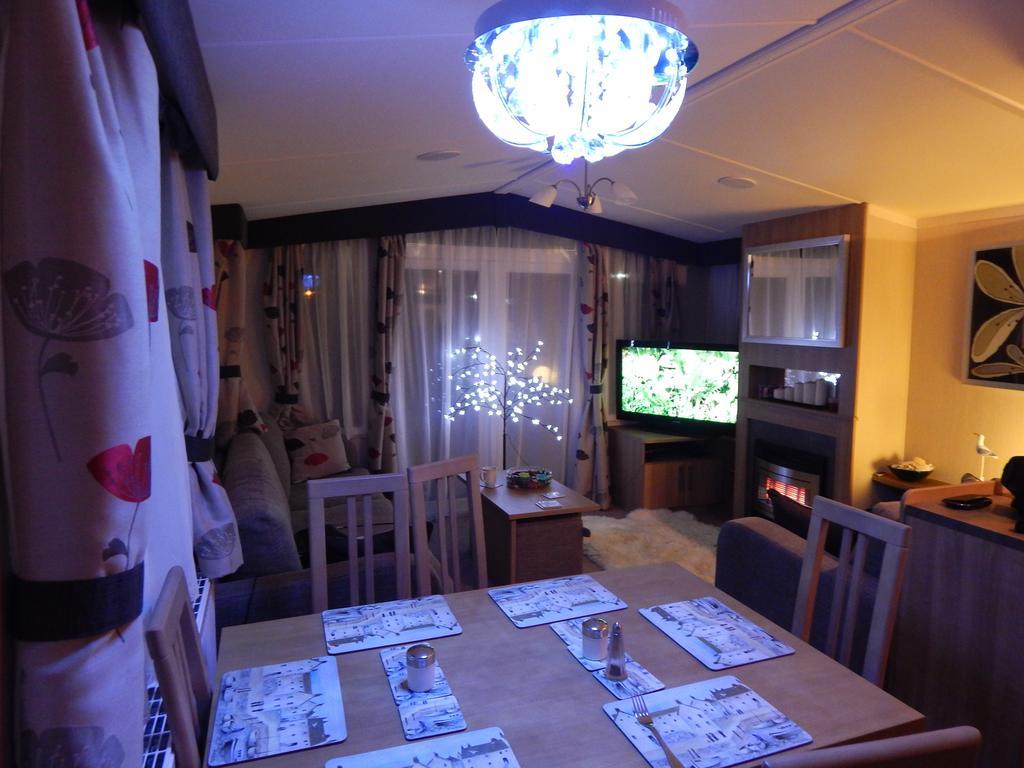 Presthaven Sands Holiday Park 3 And 2 Bed Caravans Prestatyn Kamer foto